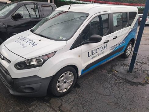 Used 2016 Ford Transit Connect XL FWD image 1