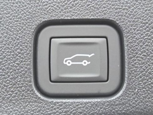 New 2026 GMC Acadia Elevation w/ Black Edition image 8