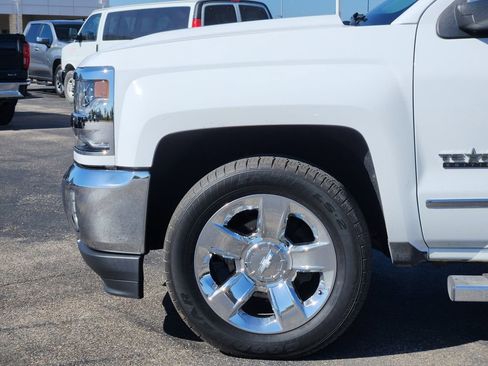 Used 2018 Chevrolet Silverado 1500 LTZ w/ Texas Edition image 8