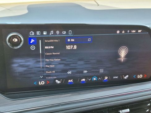 Used 2025 Chevrolet Tahoe LT image 21