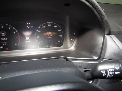 Certified 2025 Honda Accord LX image 4