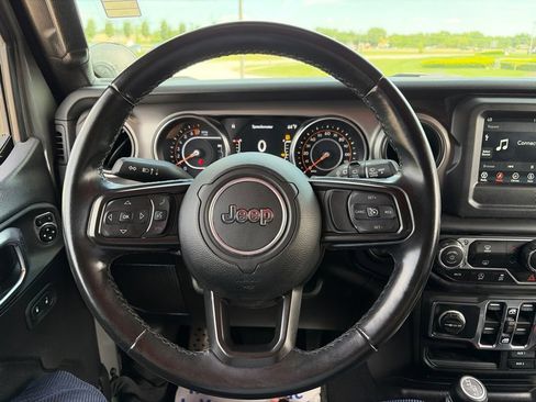 Used 2021 Jeep Wrangler Unlimited Sport AWD/4WD image 19