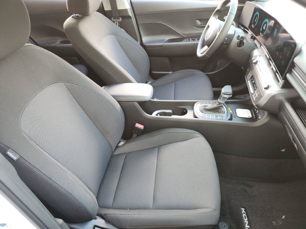 New 2027 Hyundai Kona SEL Sport FWD image 10