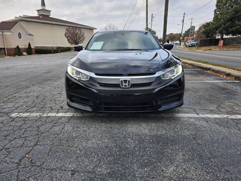 Used 2016 Honda Civic EX image 2