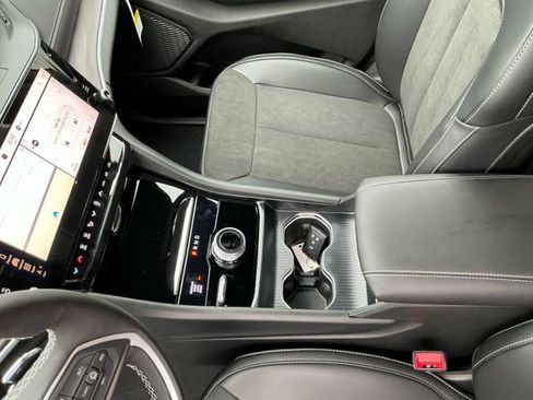 New 2026 Jeep Grand Cherokee L 4WD image 21