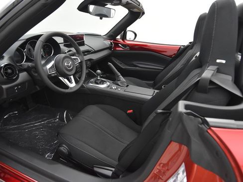 New 2026 MAZDA MX-5 Miata Club RWD image 24