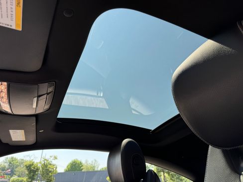 Used 2019 Mercedes-Benz C 300 4MATIC Coupe image 23