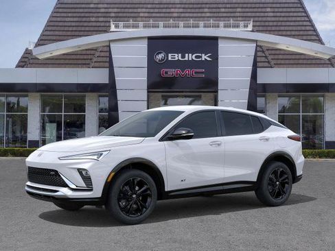 New 2026 Buick Envista Sport Touring image 2