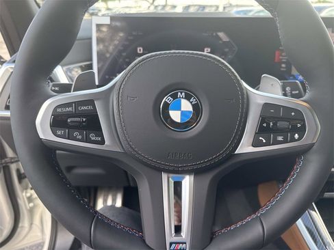 New 2026 BMW X5 M60i w/ Executive Package image 28
