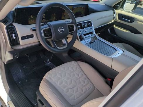 Used 2026 Nissan Armada Platinum Reserve AWD/4WD image 11