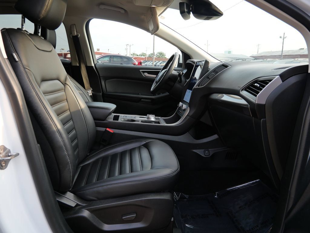 Used 2024 Ford Edge SEL w/ Convenience Package AWD/4WD image 12