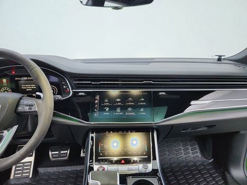 Used 2023 Audi RS Q8 image 27