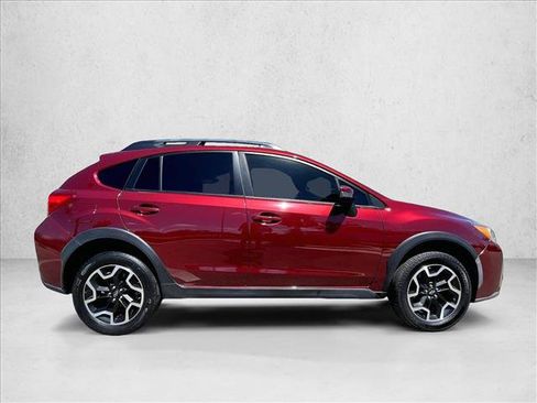 Used 2016 Subaru Crosstrek 2.0i Limited AWD/4WD image 5