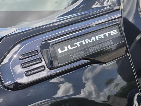 Used 2024 GMC Sierra 2500 Denali Ultimate w/ Max Trailering Package AWD/4WD image 12