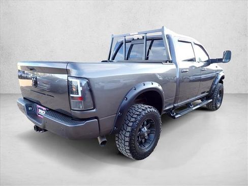 Used 2017 RAM 2500 Laramie w/ Sport Appearance Group AWD/4WD image 4