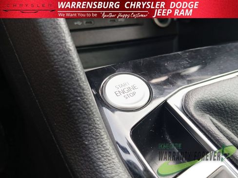 Used 2024 Volkswagen Taos SE FWD image 30