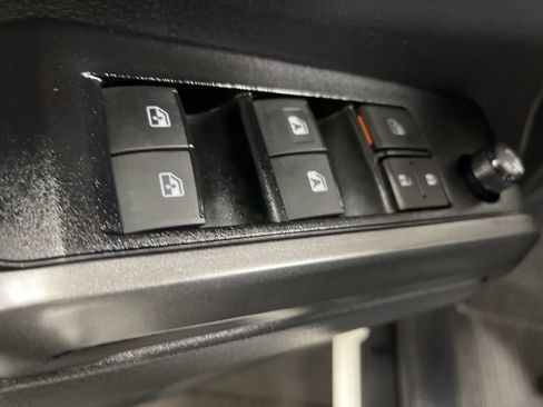 Used 2023 Toyota Tacoma TRD Off-Road w/ Technology Package image 14