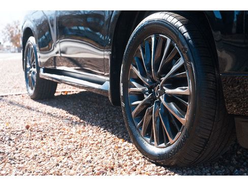 New 2026 INFINITI QX80 Autograph image 7