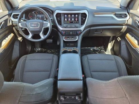 Used 2023 GMC Acadia SLE FWD image 17