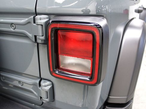 New 2026 Jeep Wrangler Sport S image 33