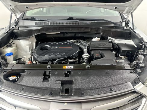 Used 2018 Hyundai Santa Fe Sport w/ 2.0T Ultimate Tech Package 05 AWD/4WD image 29