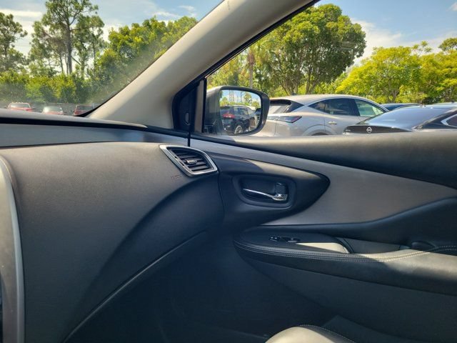 Certified 2023 Nissan Murano SV FWD image 28