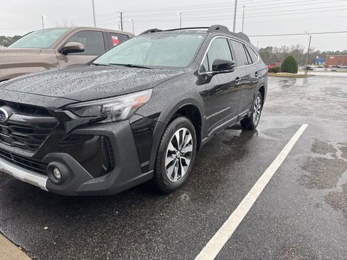 Used 2025 Subaru Outback Limited XT w/ Popular Package #2 image 1