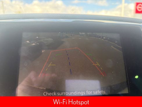 Certified 2024 Nissan Titan SV w/ SV Convenience Package image 33