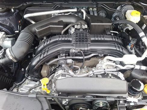 Certified 2024 Subaru Crosstrek 2.0i Premium w/ Crosstrek Mirror Package image 30