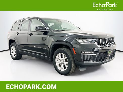 Used 2023 Jeep Grand Cherokee Limited AWD/4WD image 1