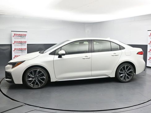 Used 2020 Toyota Corolla SE FWD image 5