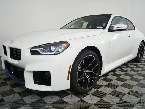 New 2026 BMW M2 image 9