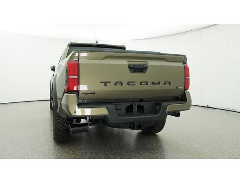 New 2026 Toyota Tacoma TRD Off-Road AWD/4WD image 22