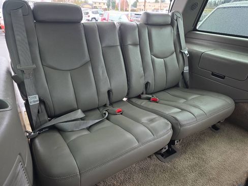 Used 2003 GMC Yukon SLT w/ 1SD Preferred Equipment Group AWD/4WD image 17