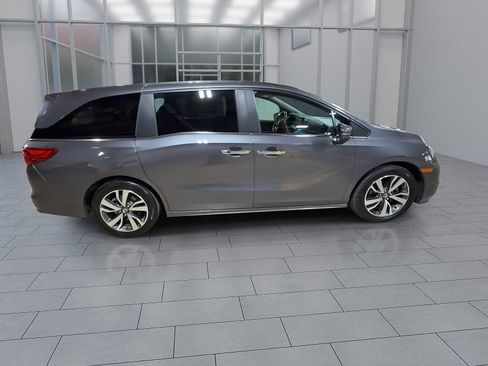 Used 2022 Honda Odyssey Touring image 9