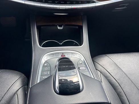 Used 2016 Mercedes-Benz S 550 4MATIC Sedan image 18