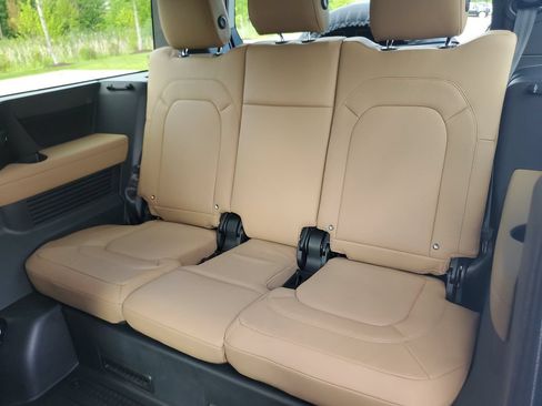 Used 2026 Land Rover Defender 130 S AWD/4WD image 33