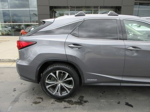 Used 2016 Lexus RX 450h AWD w/ Cold Weather Package image 10