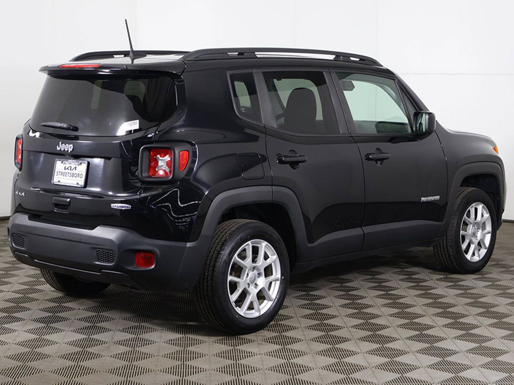 Used 2019 Jeep Renegade Latitude AWD/4WD image 7