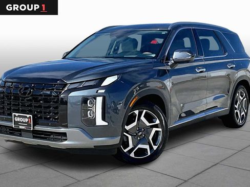 Used 2023 Hyundai Palisade Limited image 1