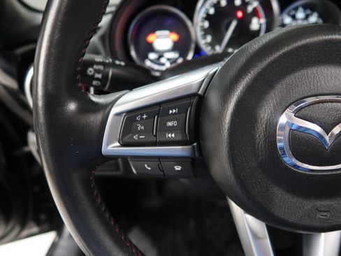 Used 2019 MAZDA MX-5 Miata Grand Touring w/ GT-S Package RWD image 20