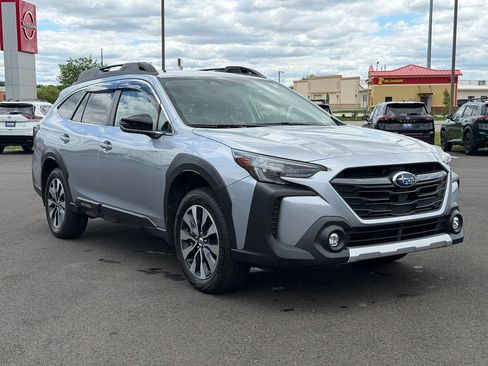 Used 2024 Subaru Outback Limited XT w/ Popular Package #2 AWD/4WD image 1