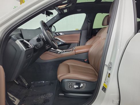 Certified 2024 BMW X6 M60i image 9
