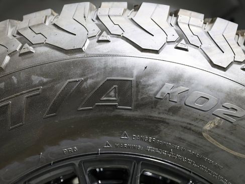 Used 2025 Ford F150 Raptor w/ Equipment Group 803A Raptor R image 54