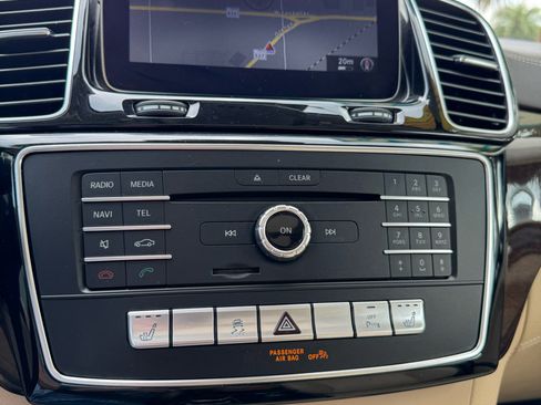 Used 2018 Mercedes-Benz GLE 350 4MATIC image 13