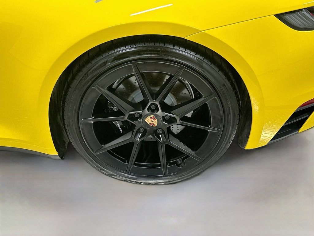 Certified 2024 Porsche 911 Carrera S RWD image 32