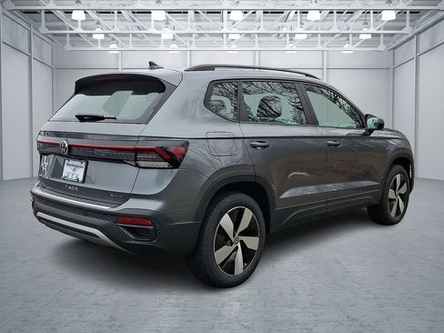 New 2026 Volkswagen Taos S AWD/4WD image 4