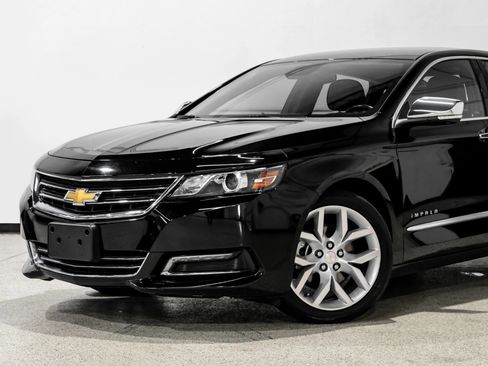 Used 2017 Chevrolet Impala Premier FWD image 12