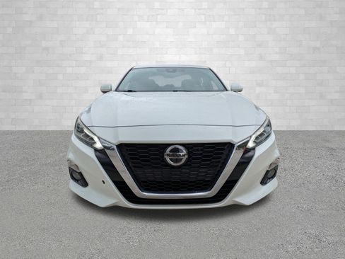 Used 2019 Nissan Altima 2.5 Platinum FWD image 6