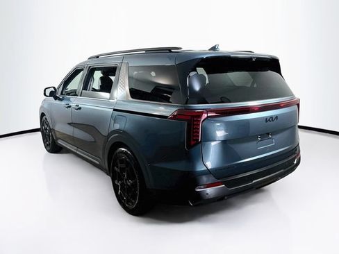 Used 2025 Kia Carnival SX Prestige FWD image 7